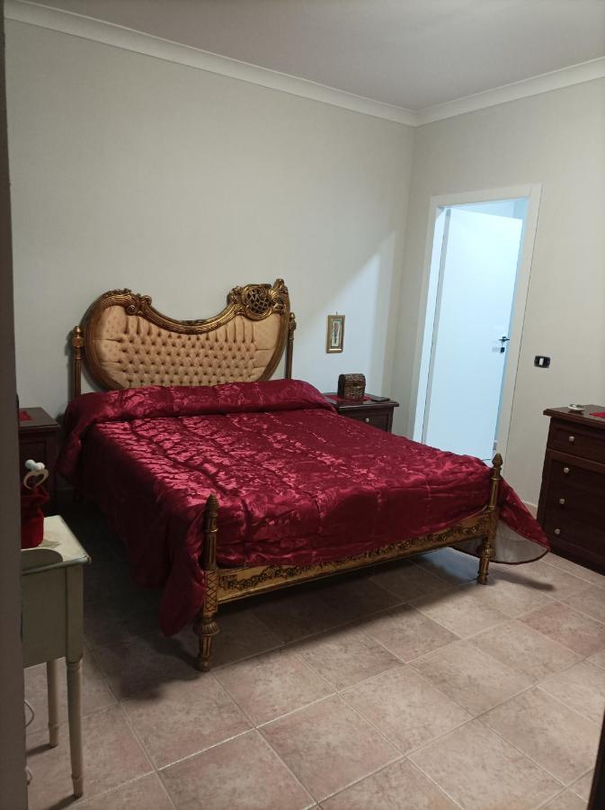 Отель Casa Di Raffaella Торре-Аннунциата Экстерьер фото